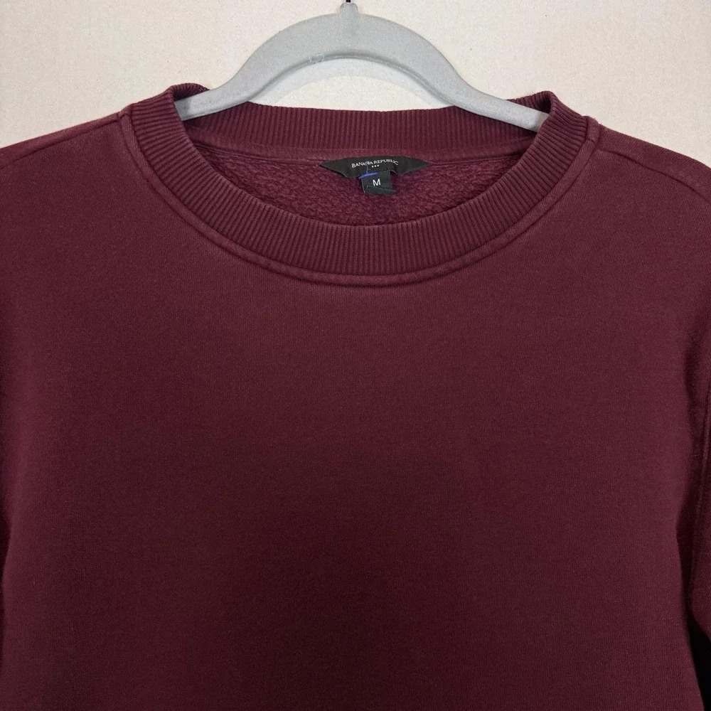 Banana Republic Sweatshirt Mens Medium Red Fleece Pullover Crewneck Long Sleeve